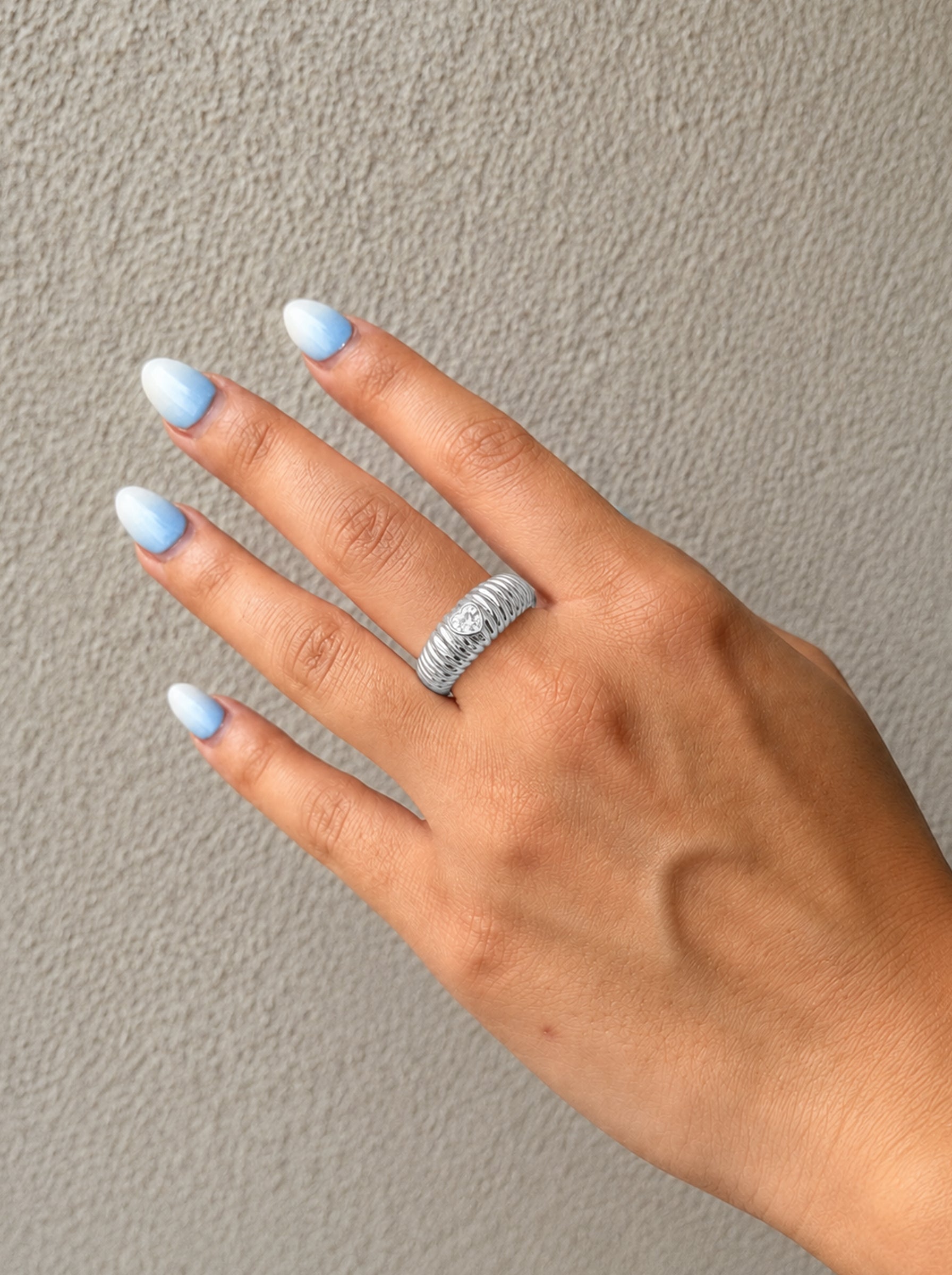 Heart Ribbed Ring