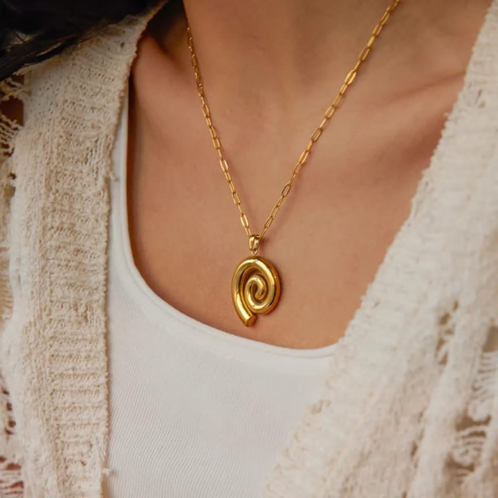 Twirl Pendant