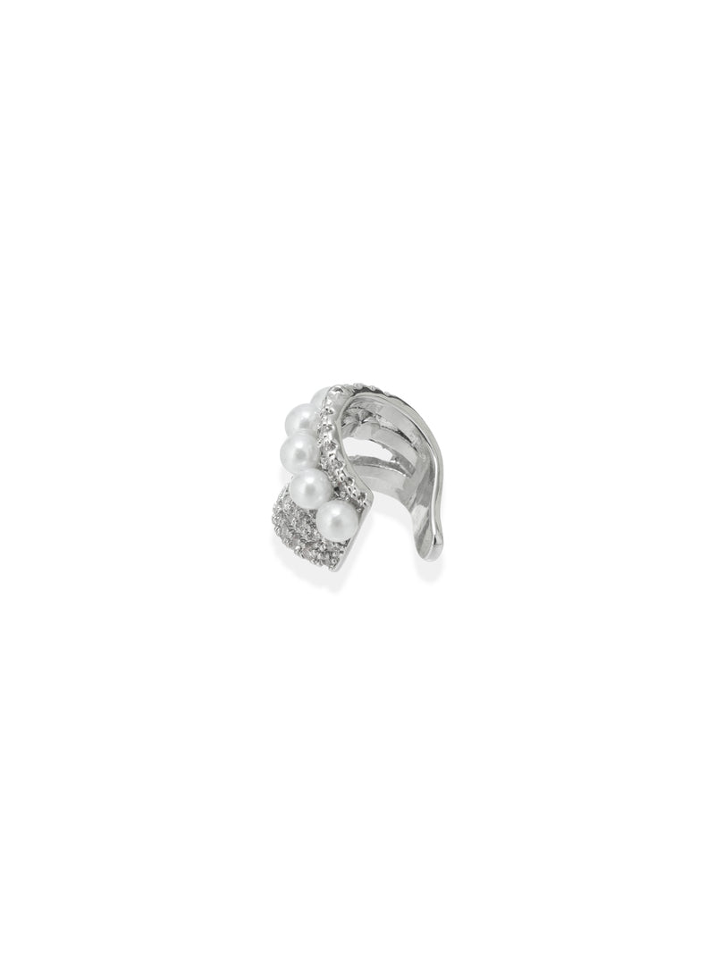 Zelci’s Pearl Jam Ear Cuff is presented in a side perspective against a white background