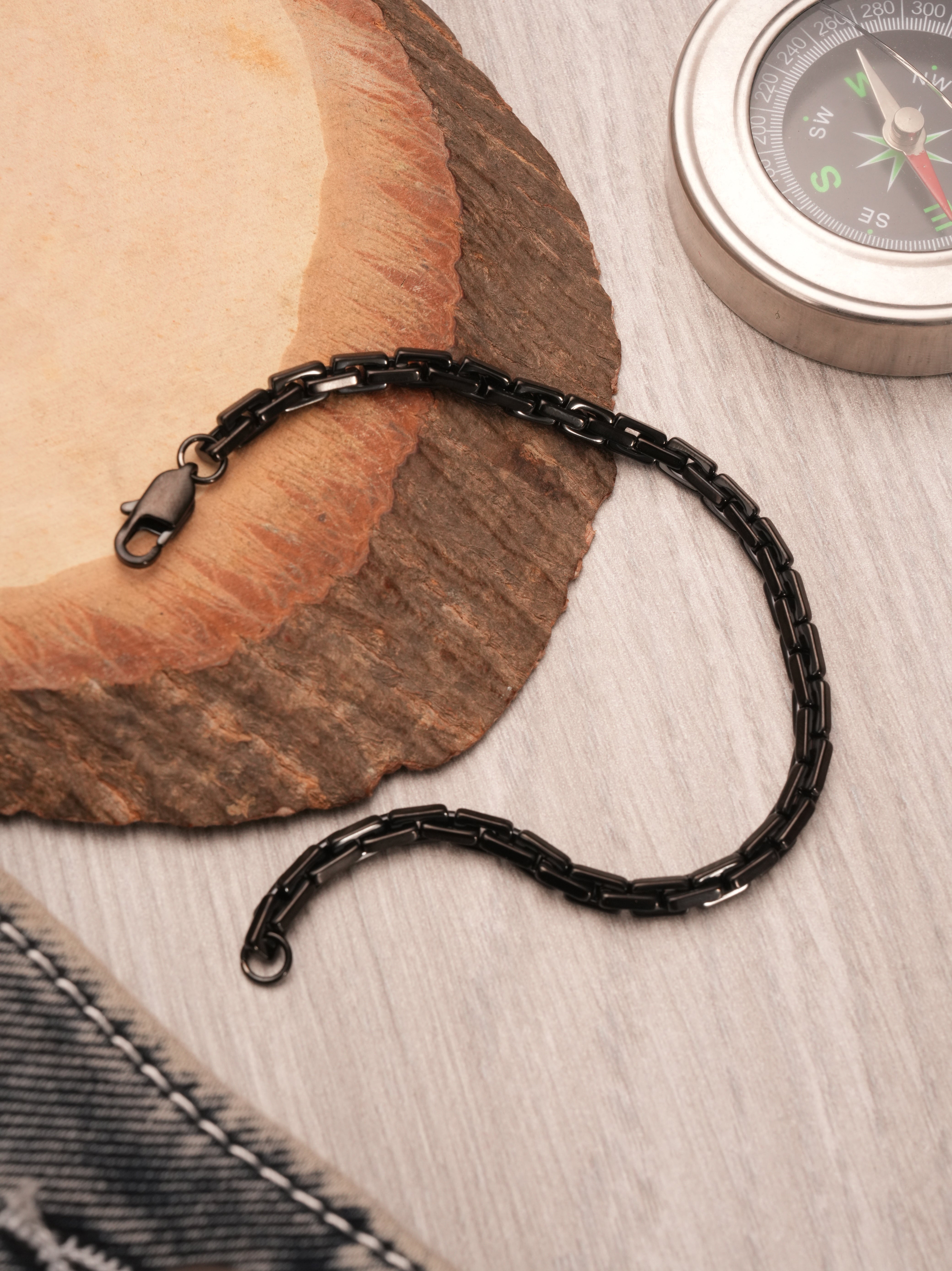 Linear Link Bracelet- Black