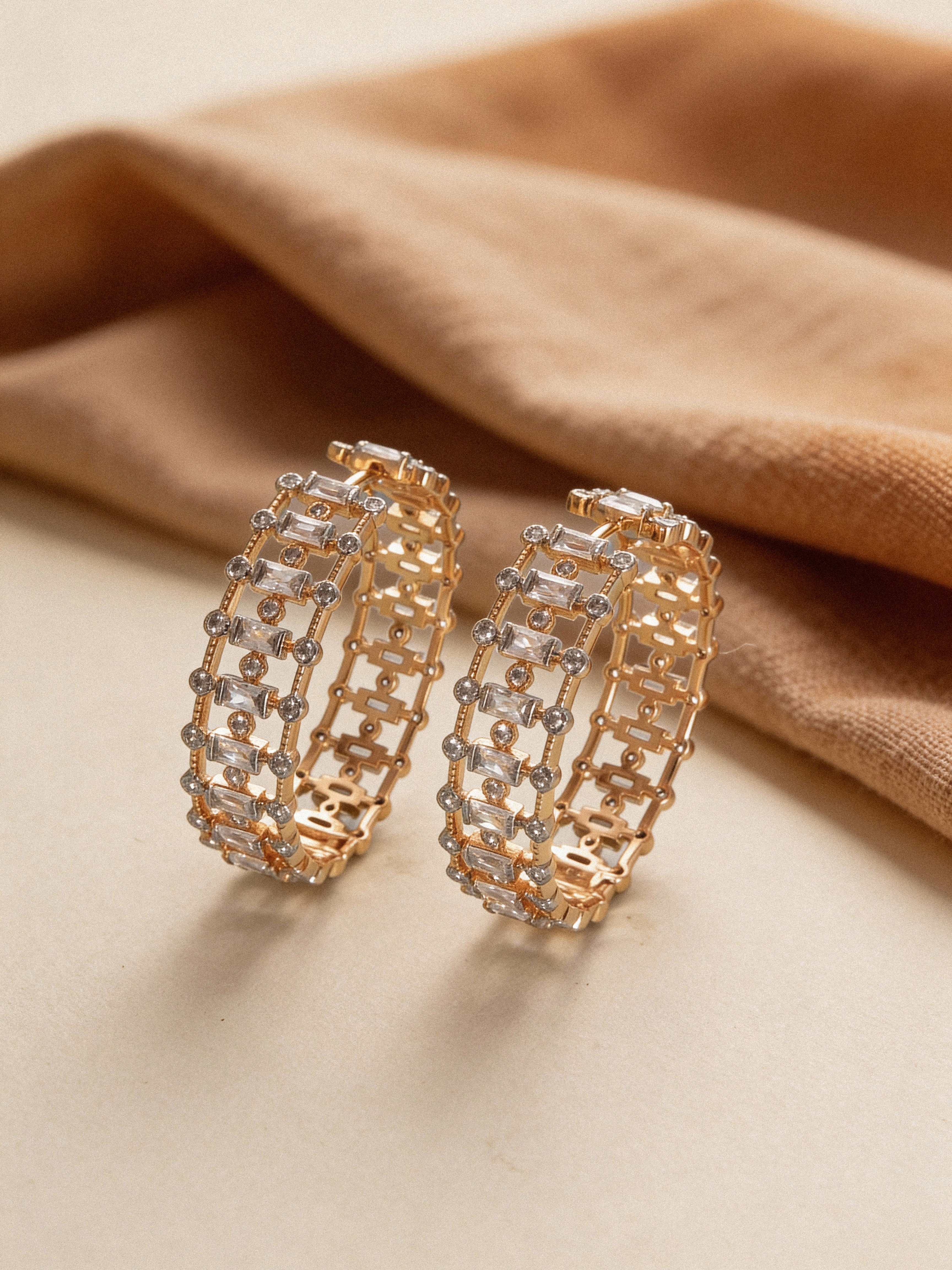 Celeste Lattice Hoops