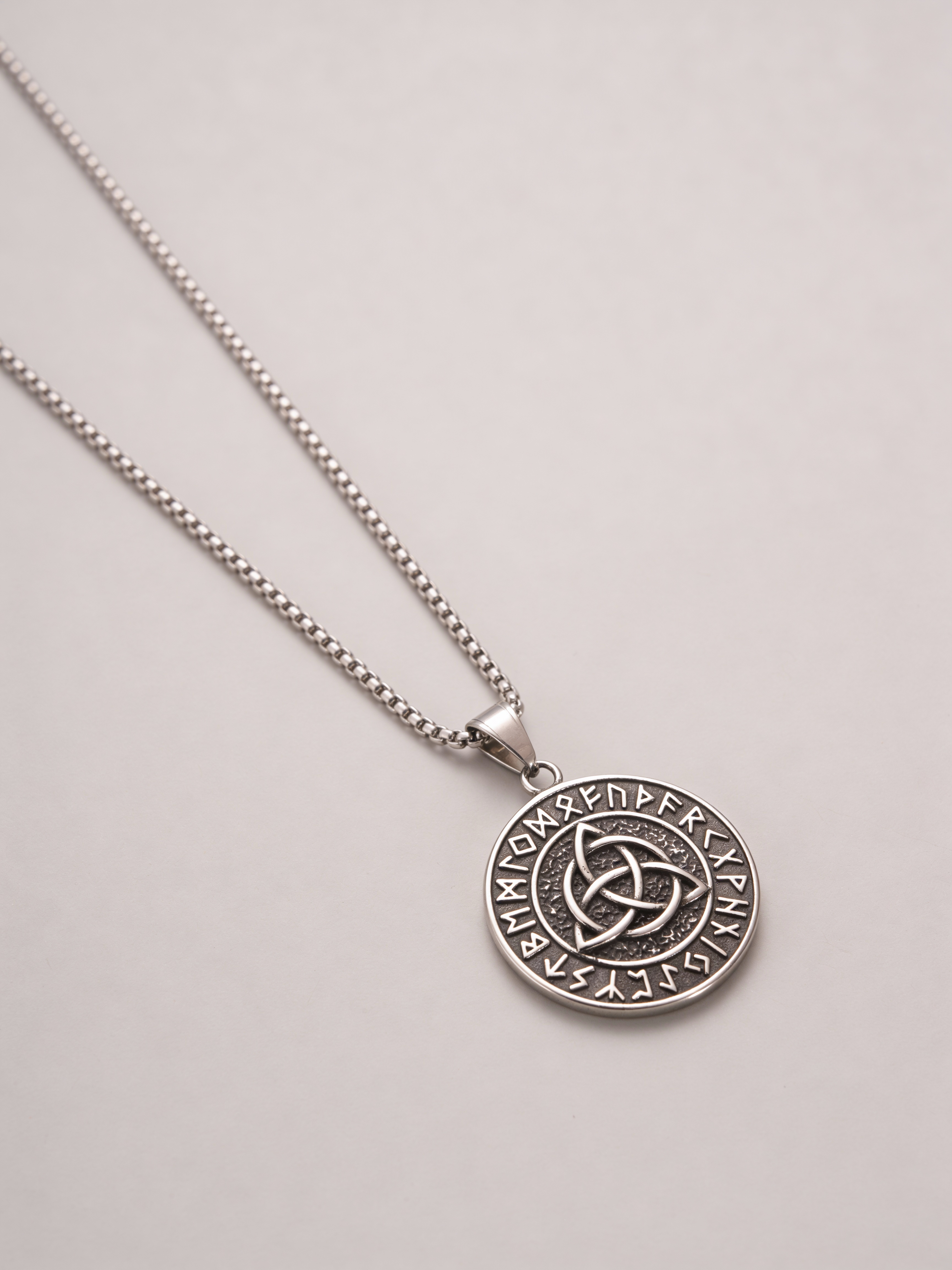 Runes of Valor Pendant