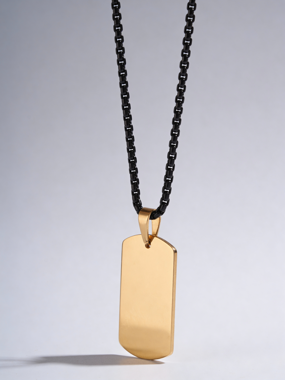 Aurum Tag Pendant Gold