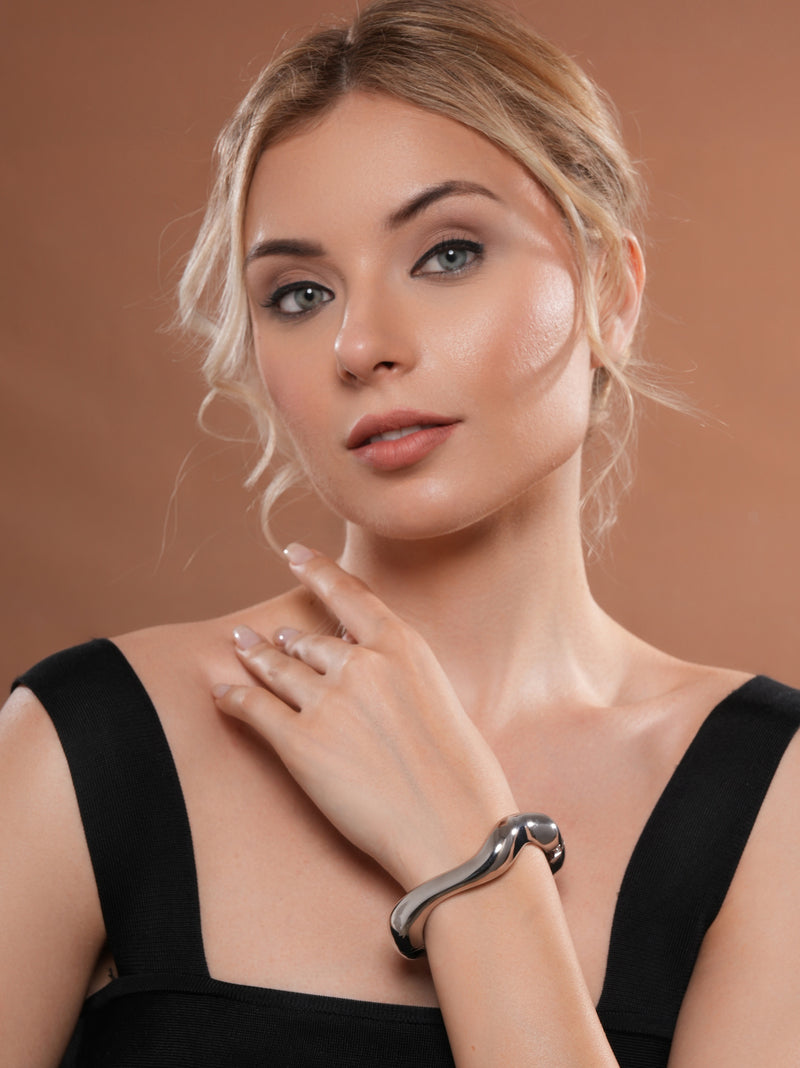 Sculpt Wave Bangle