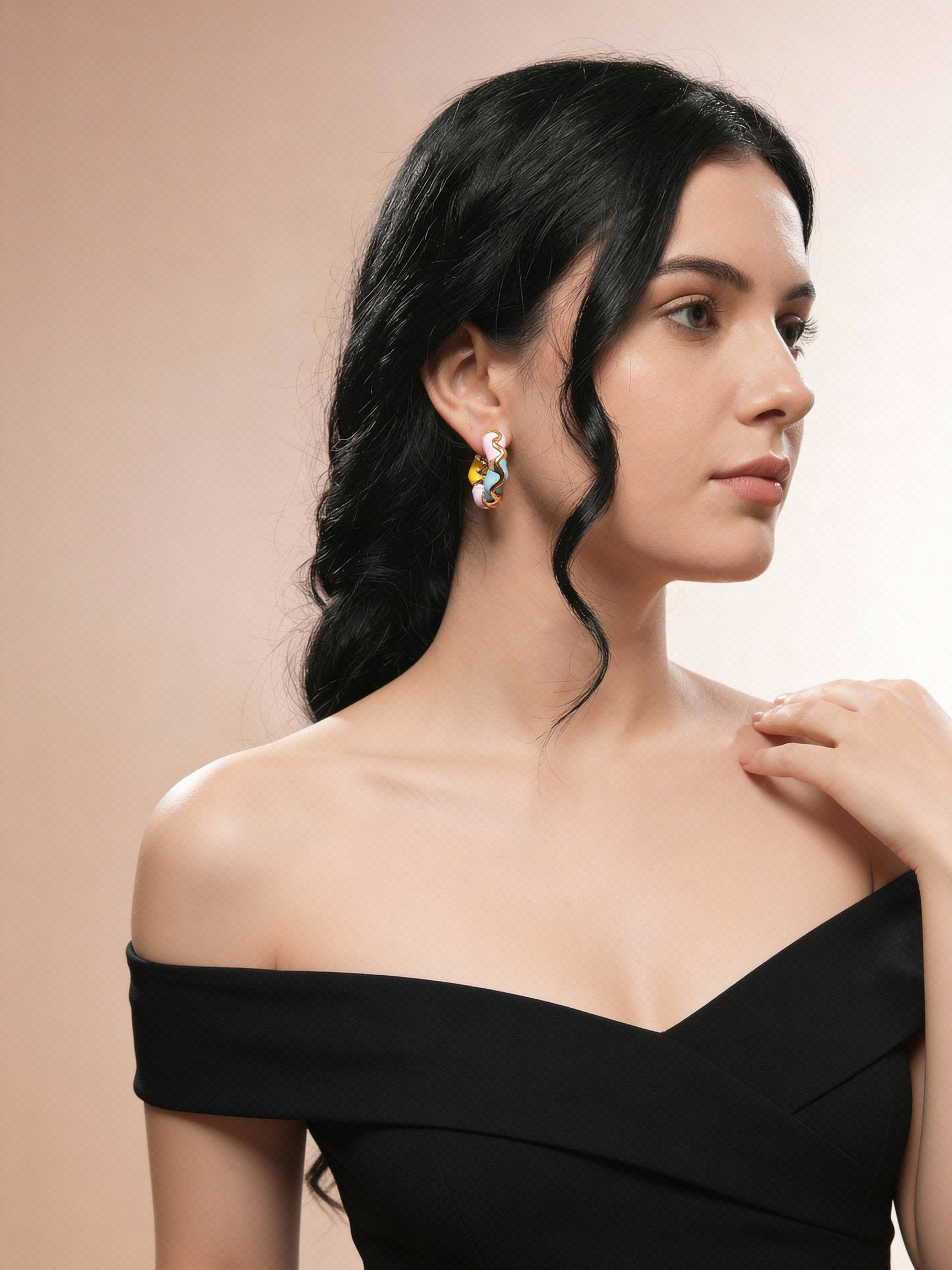Lunara Wave Hoops