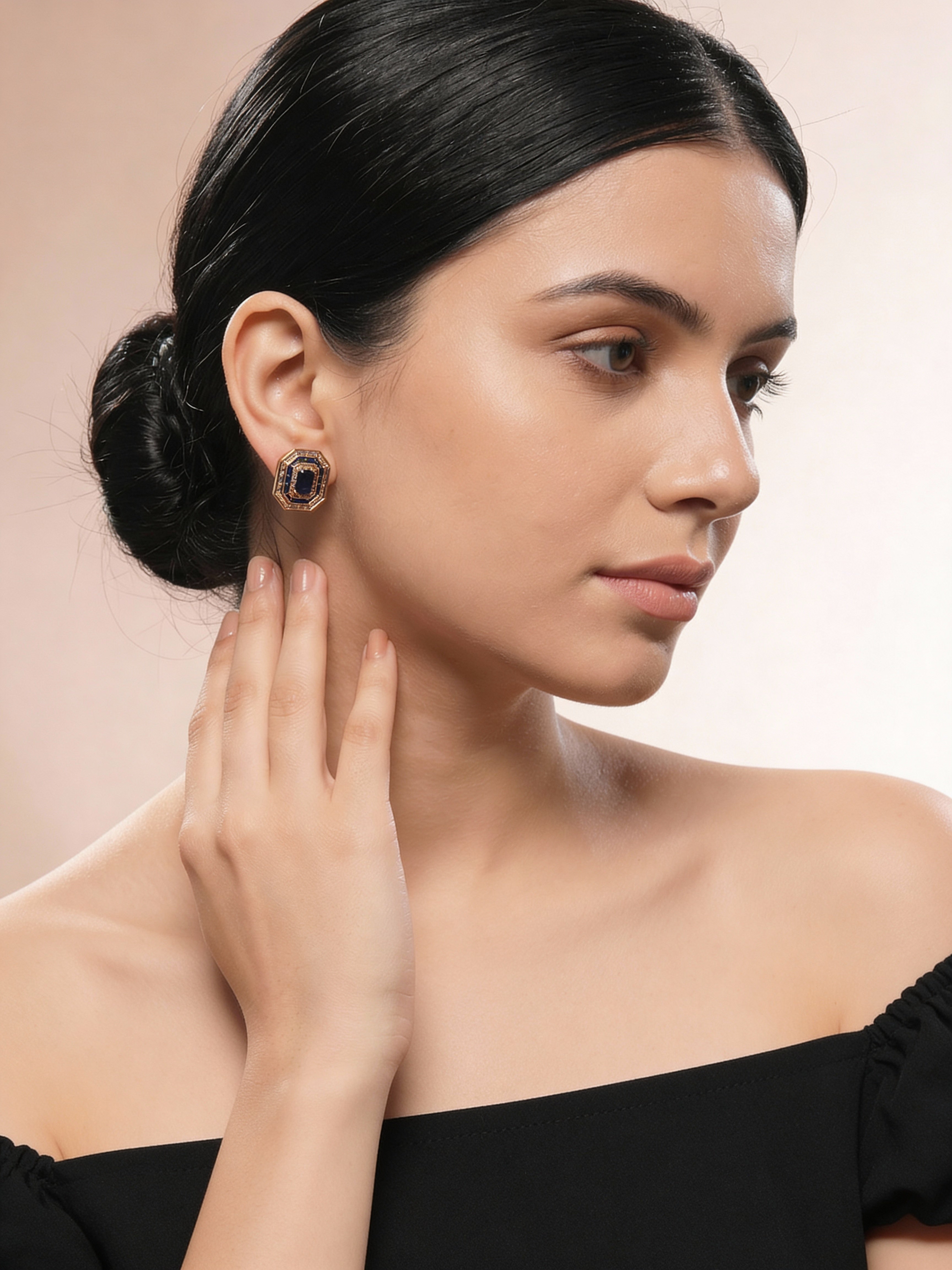 Sapphire Blue Earring