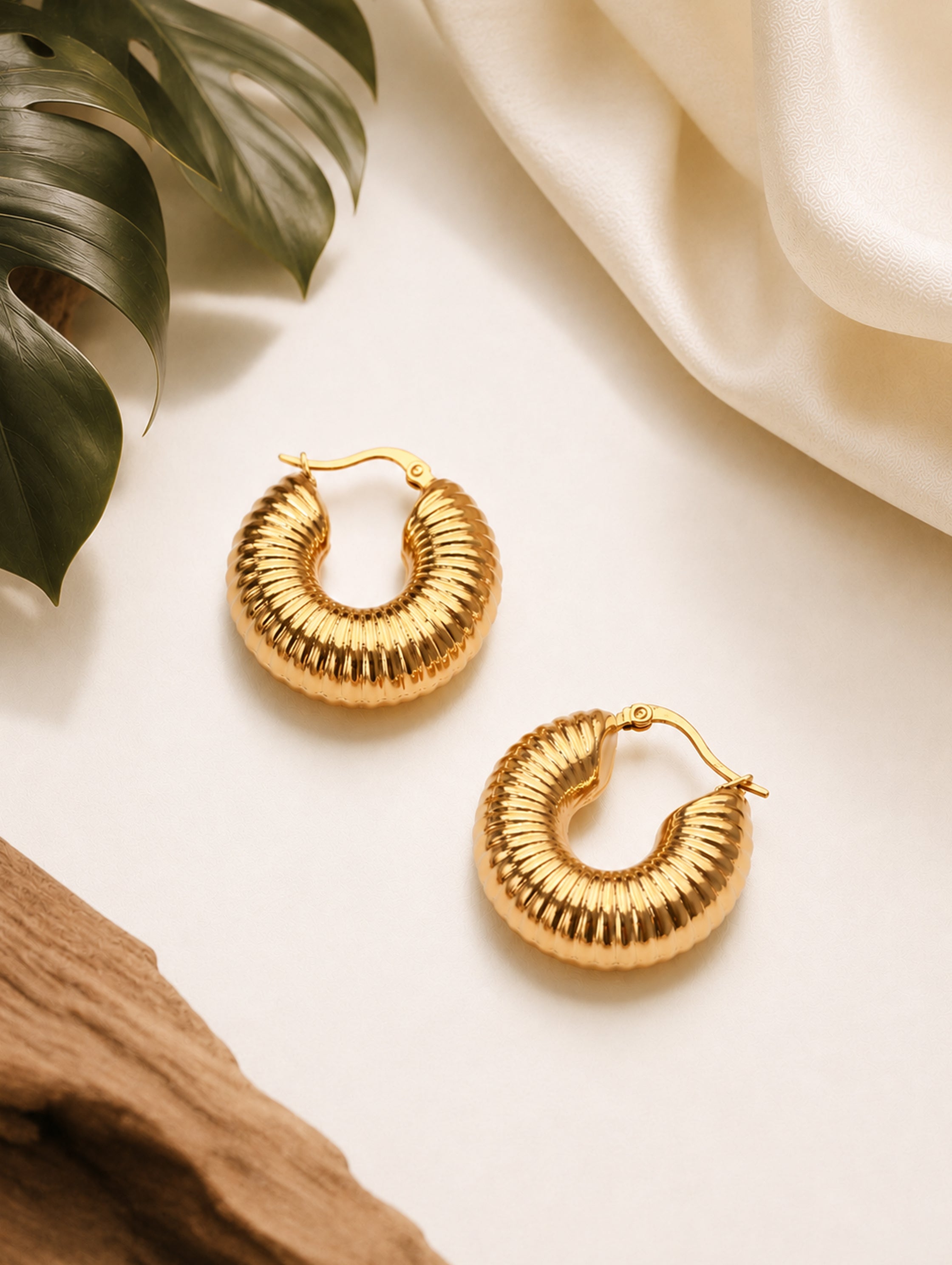 Ribbed Hoop Earrings