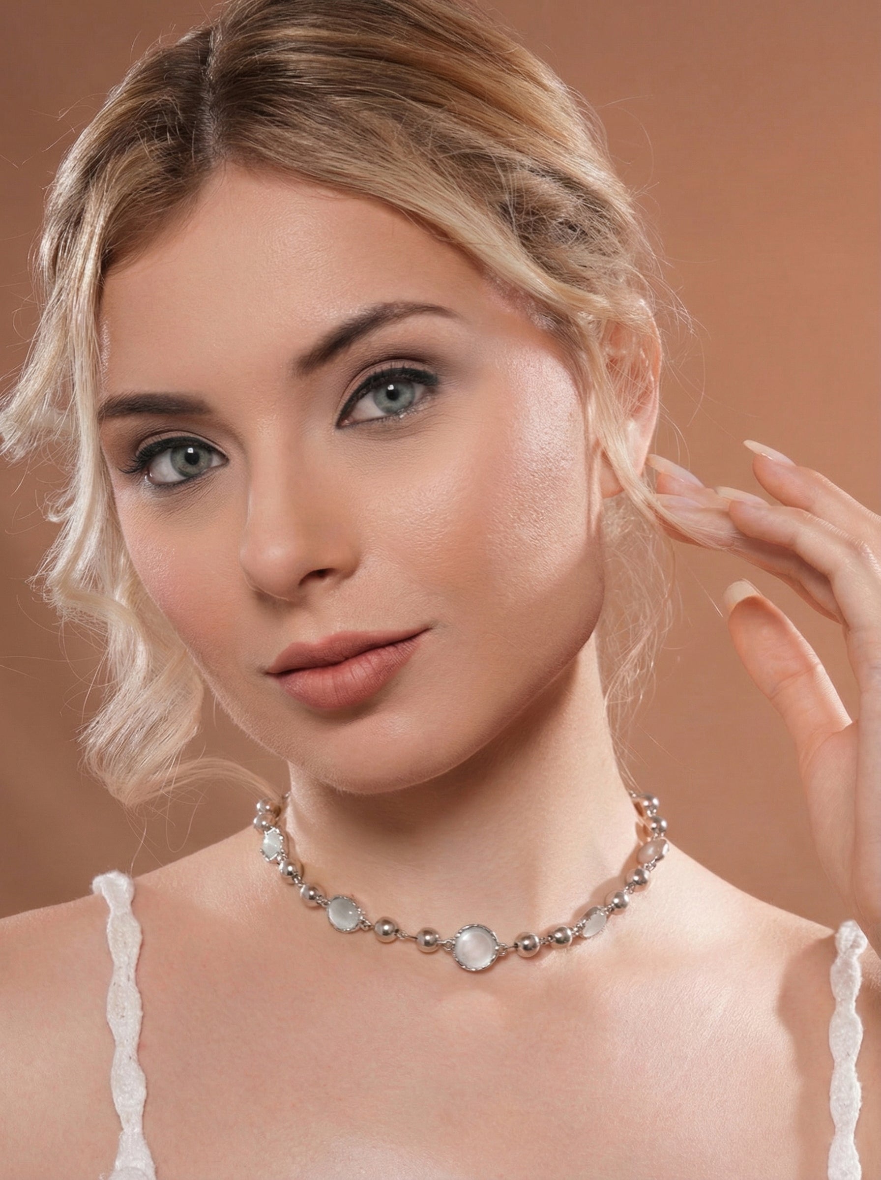 Silver Muse Necklace