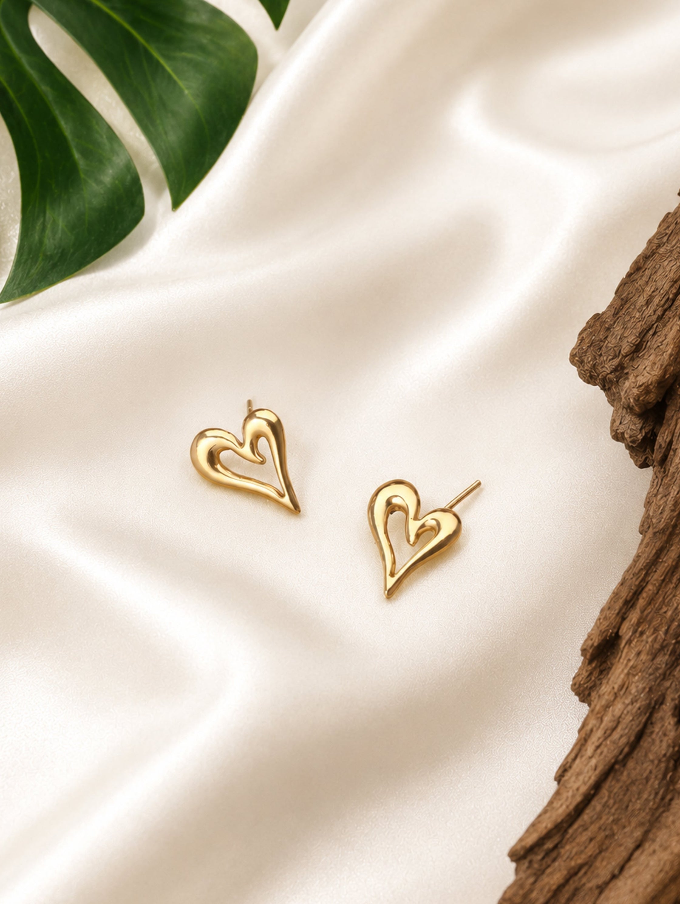 Sweetheart Studs