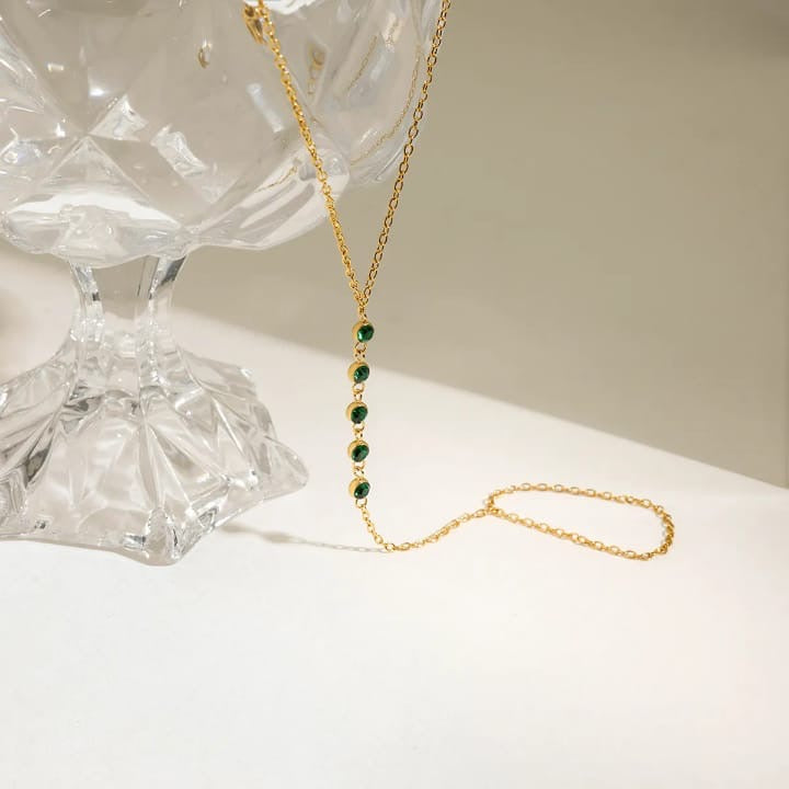 Lush Hand Chain