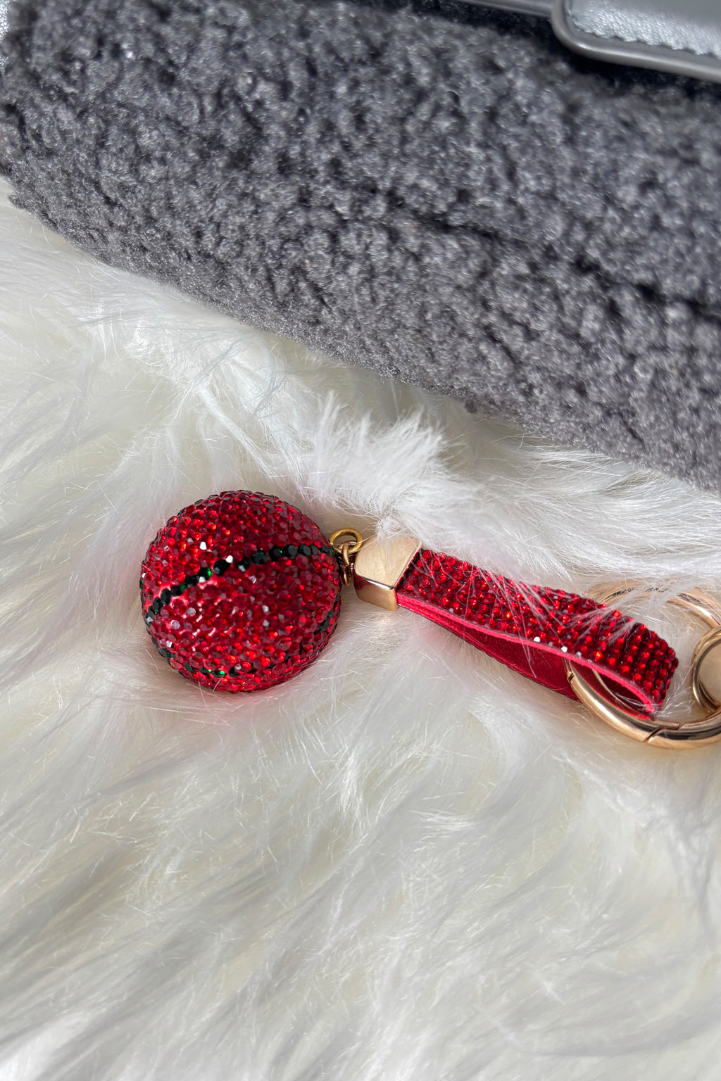 Radiant Dunk Crystal Charm