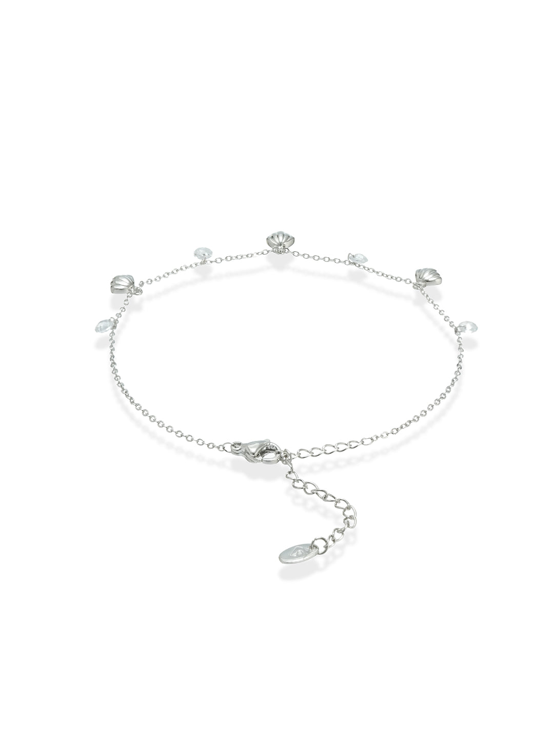 Mira – Silver anklet with tiny sea shell charms