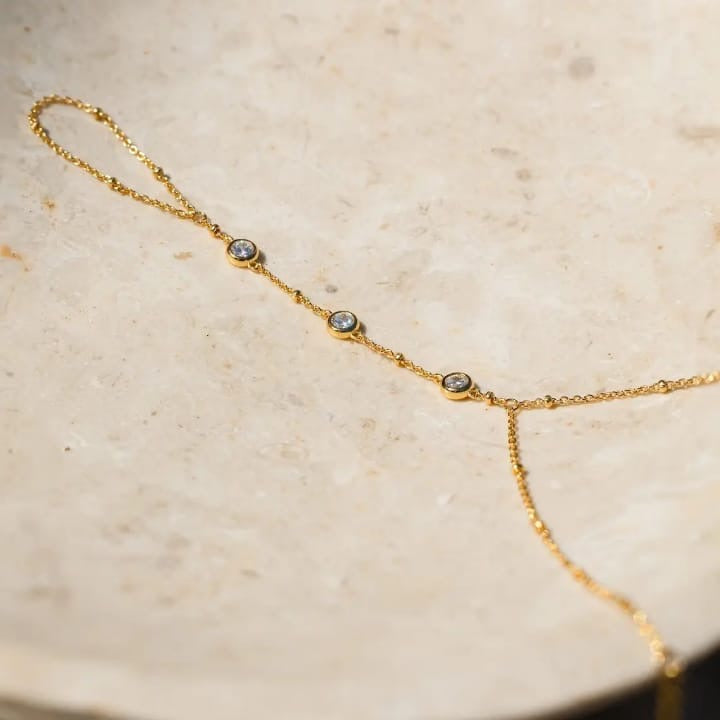 Stellar Hand Chain