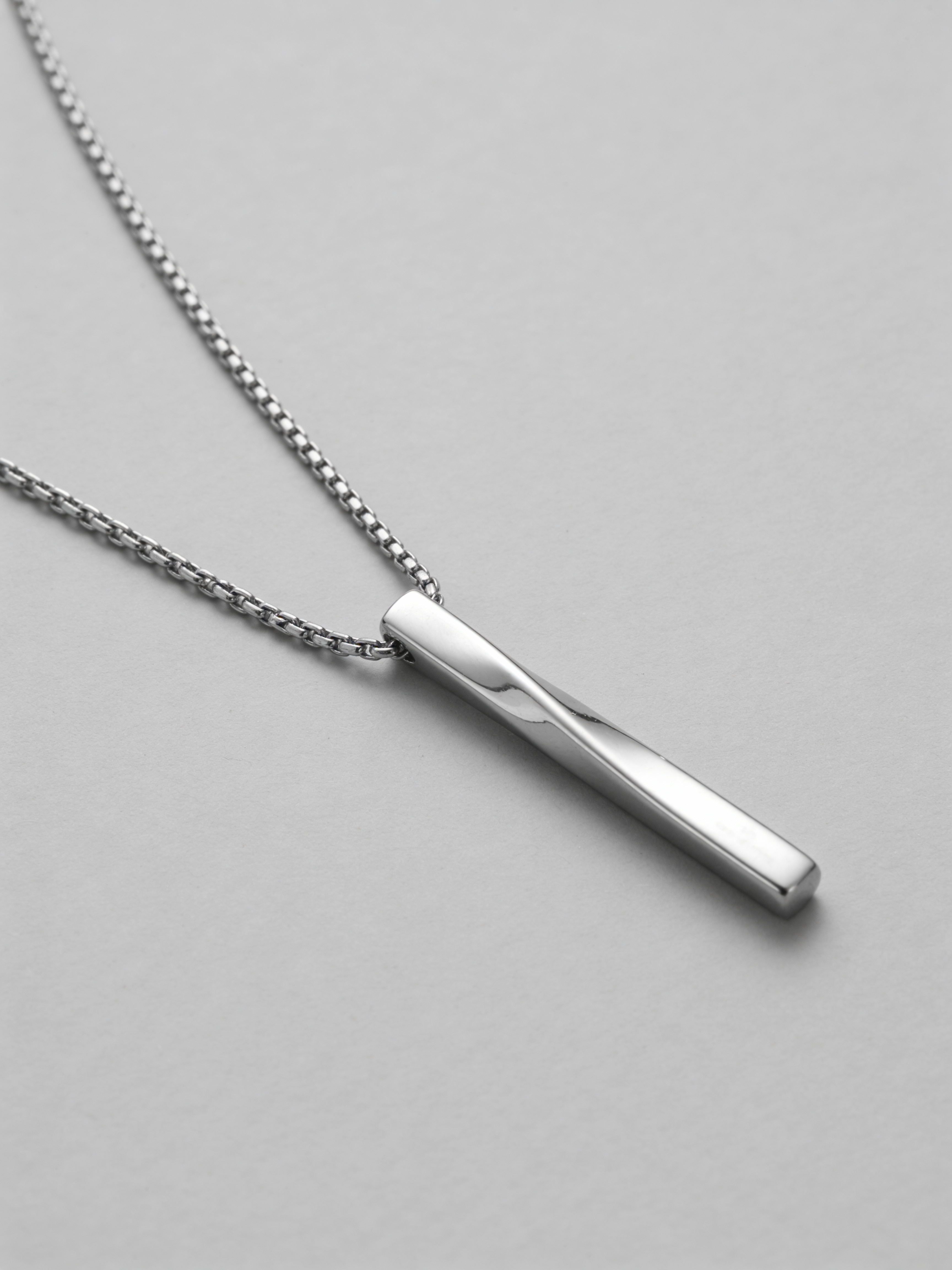 Linear Edge Pendant