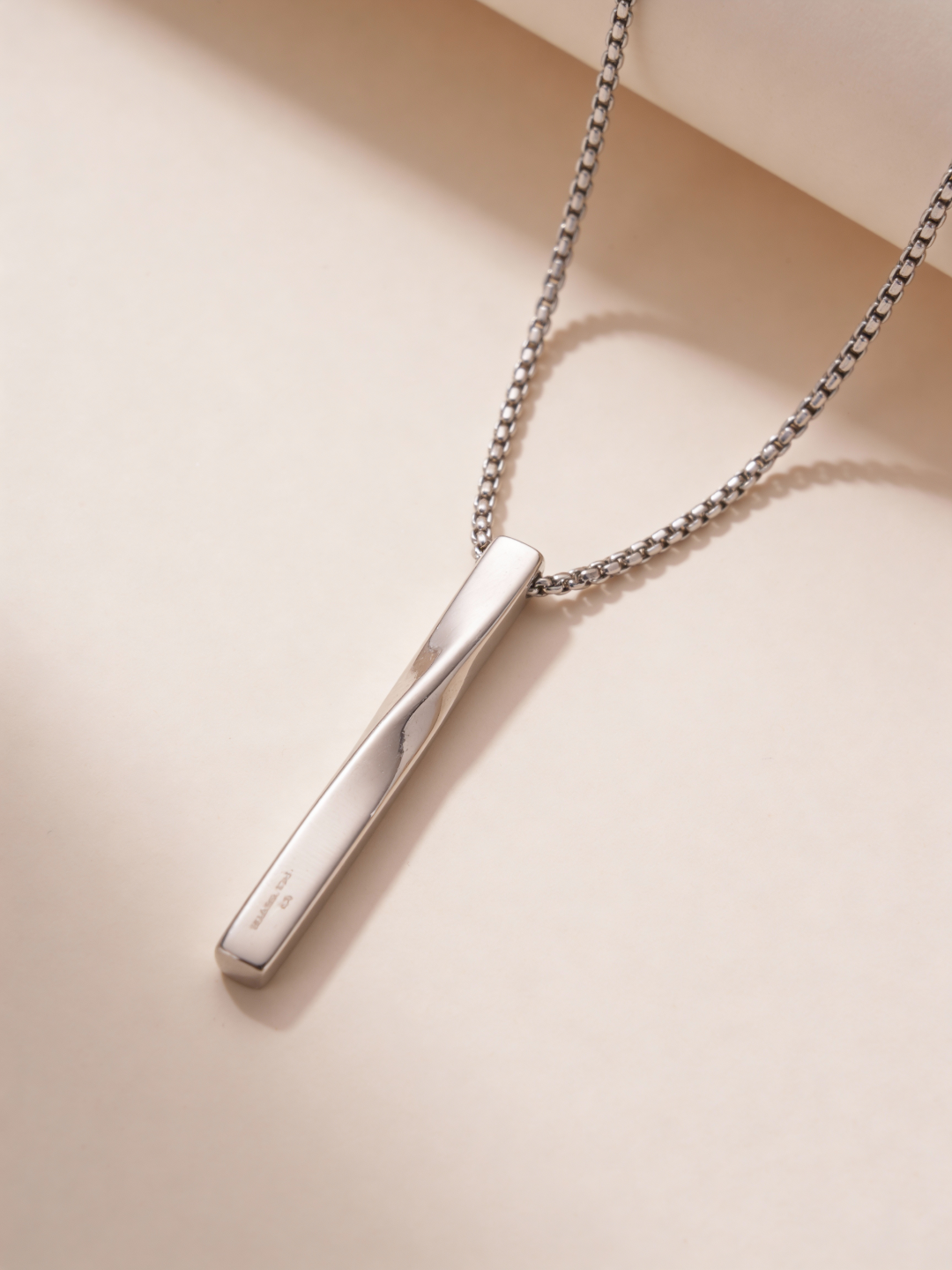 Linear Edge Pendant