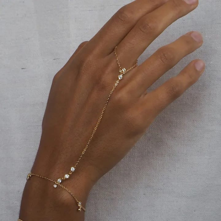 Stellar Hand Chain