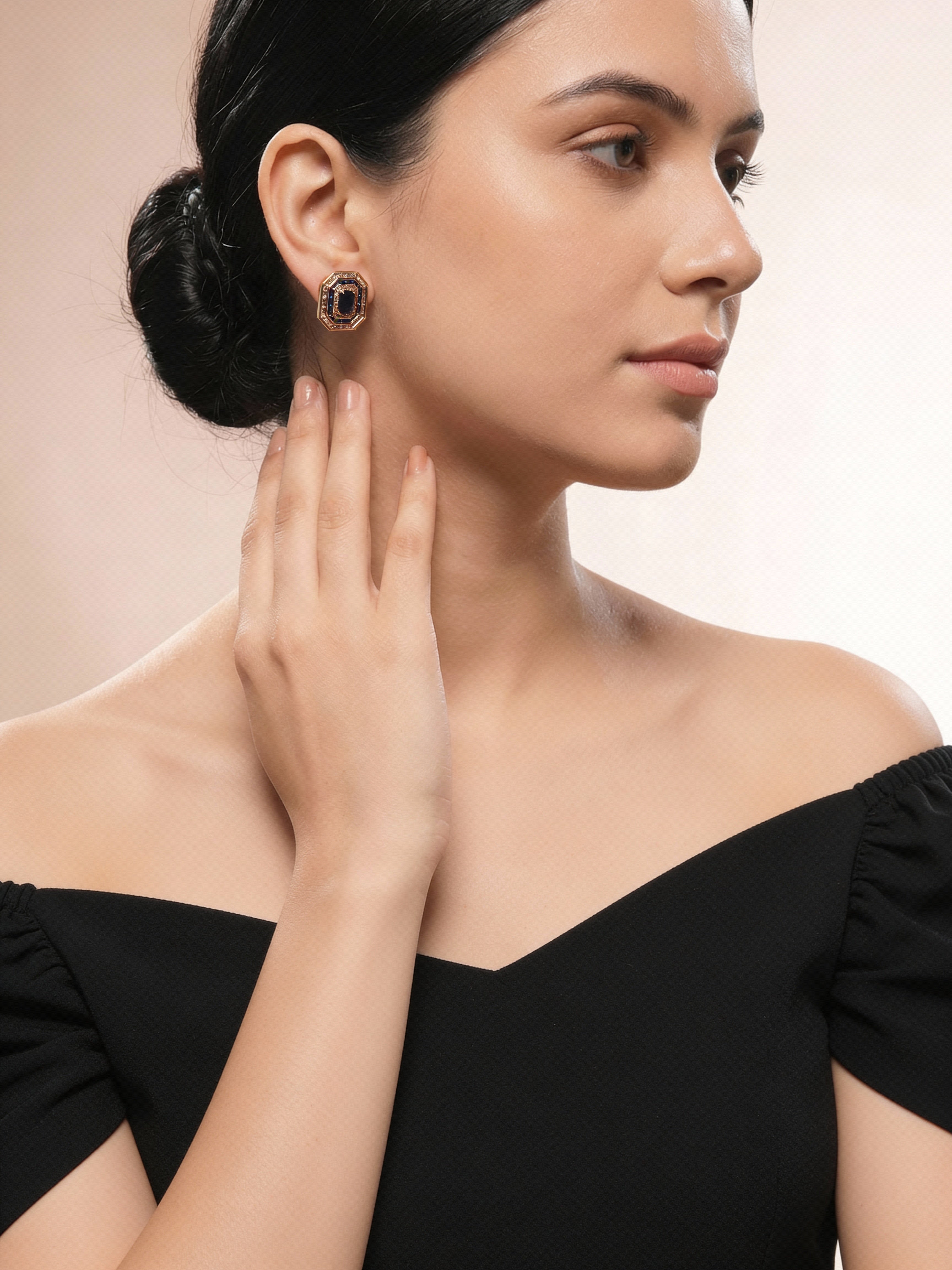 Sapphire Blue Earring