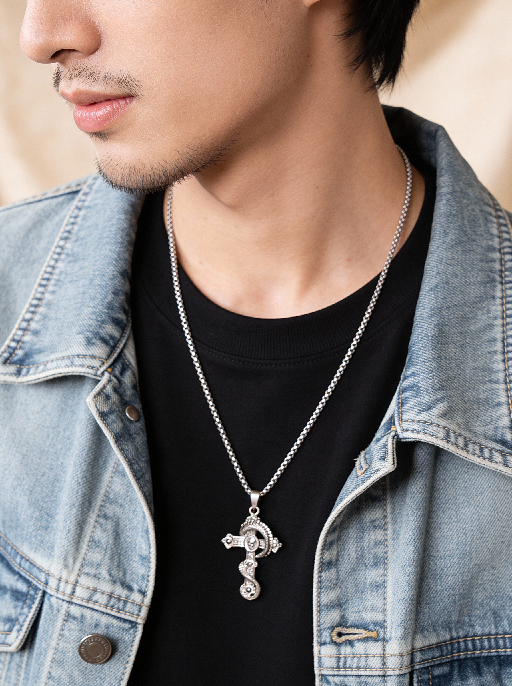 Serpent Oath Pendant